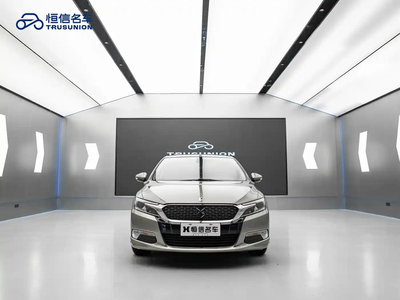 DS 5LS 2014 1.6T Luxury Edition THP160 — миниатюра 2