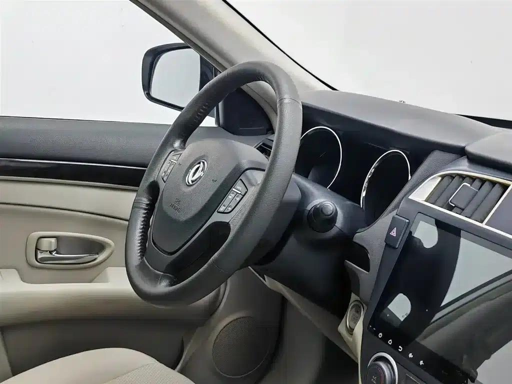 Dongfeng Fengshen A60 2016 Model 1.4T Manual Premium Edition — миниатюра 22