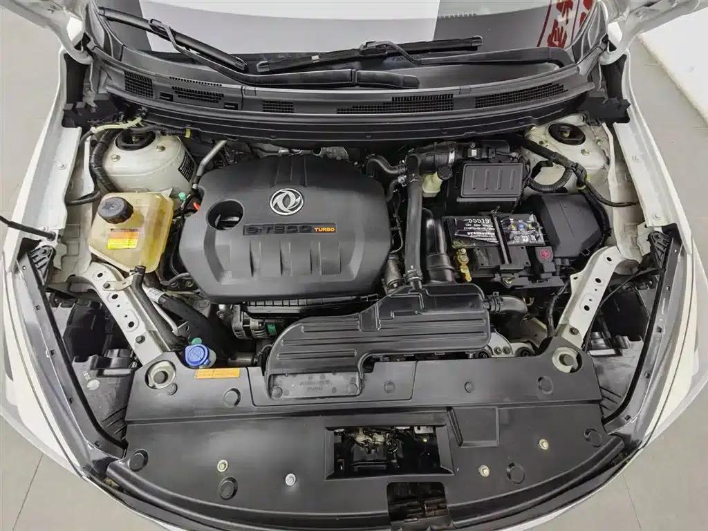 Dongfeng Fengshen A60 2016 Model 1.4T Manual Premium Edition — миниатюра 6