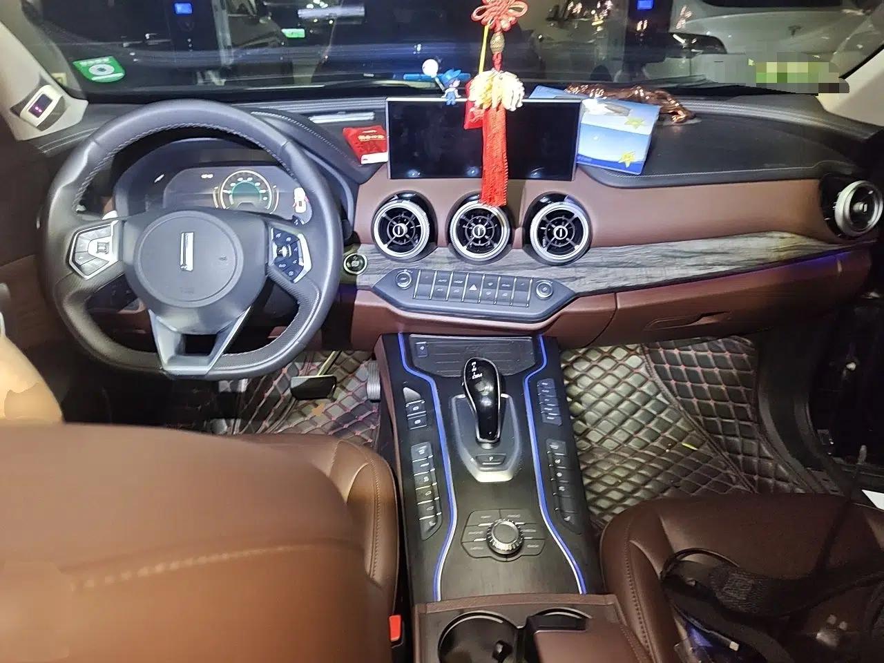 Wey VV7 New Energy 2020 PHEV 2.0T Flagship Model — миниатюра 10