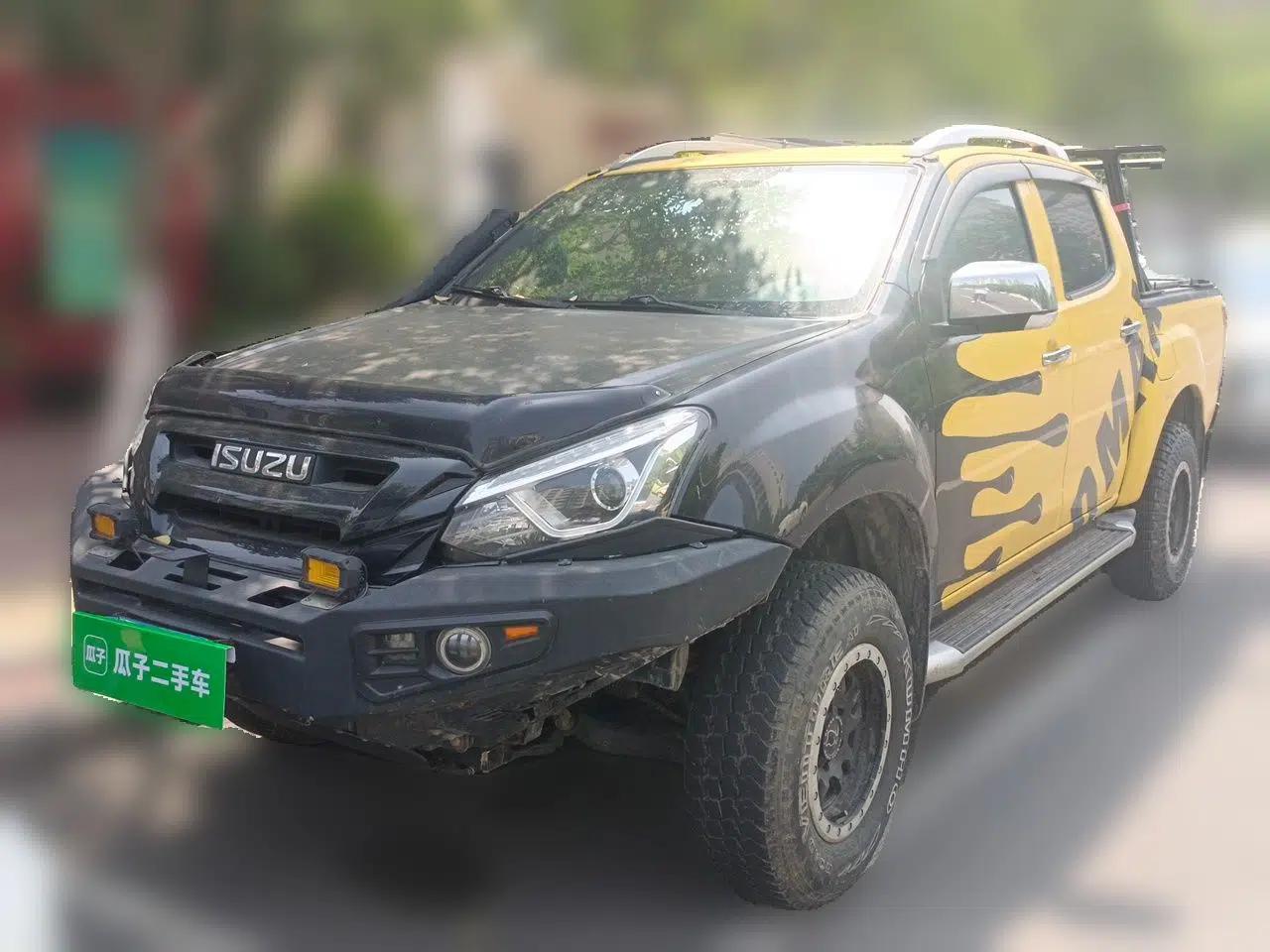 Isuzu D-MAX 2019 3.0T Four-Wheel Drive Automatic Ultra-Luxury Version 4JJ1-TC HI — миниатюра 1