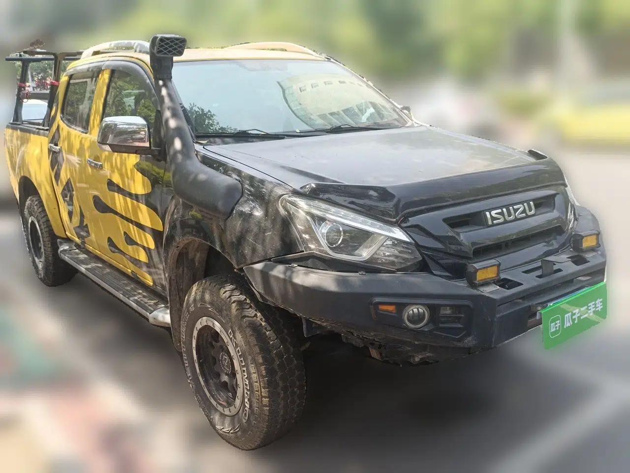 Isuzu D-MAX 2019 3.0T Four-Wheel Drive Automatic Ultra-Luxury Version 4JJ1-TC HI — миниатюра 3