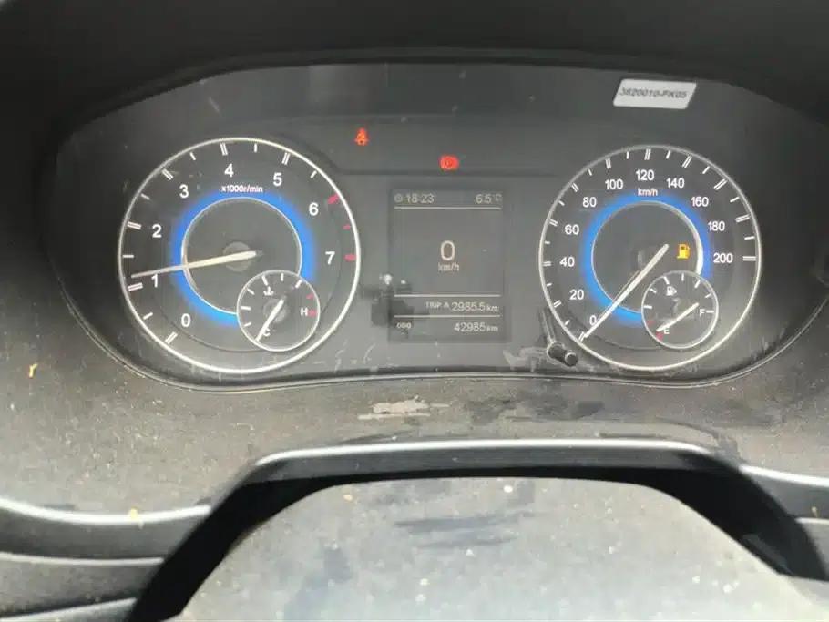 Fengguang S560 2019 Model 1.8L Manual Urban Edition — миниатюра 14