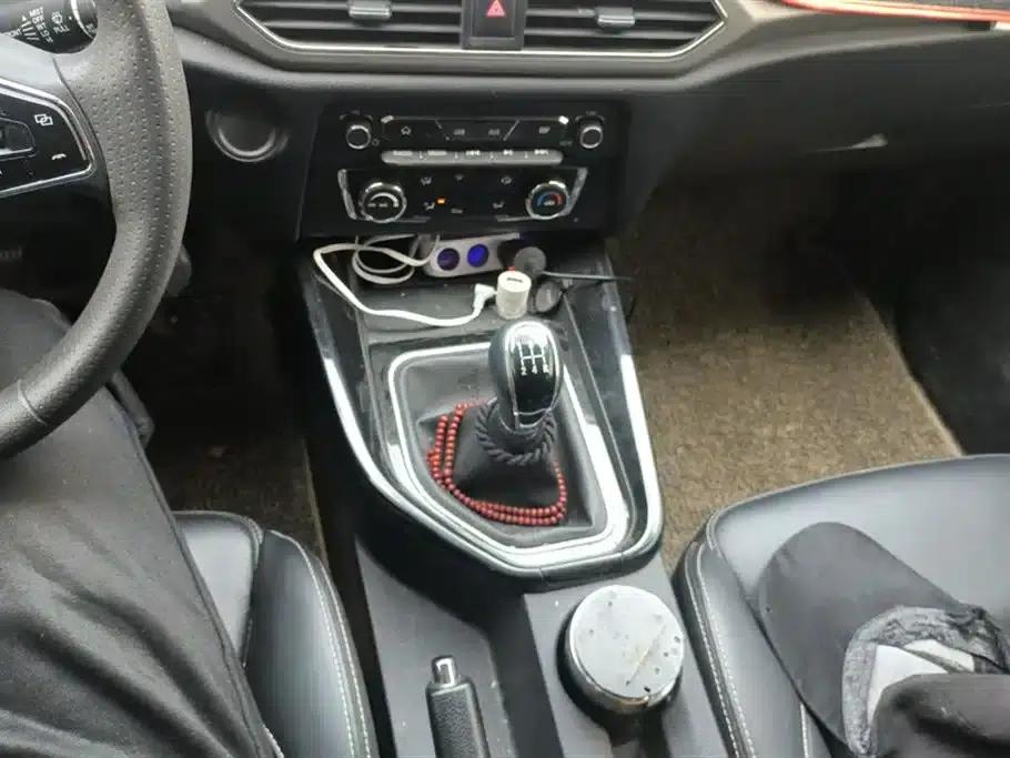 Fengguang S560 2019 Model 1.8L Manual Urban Edition — миниатюра 16