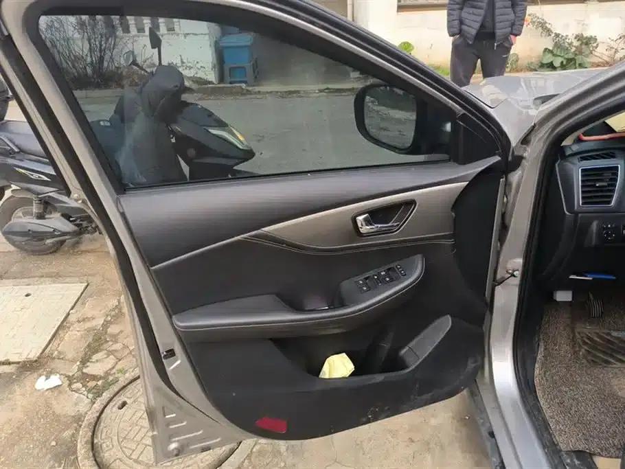 Fengguang S560 2019 Model 1.8L Manual Urban Edition — миниатюра 7