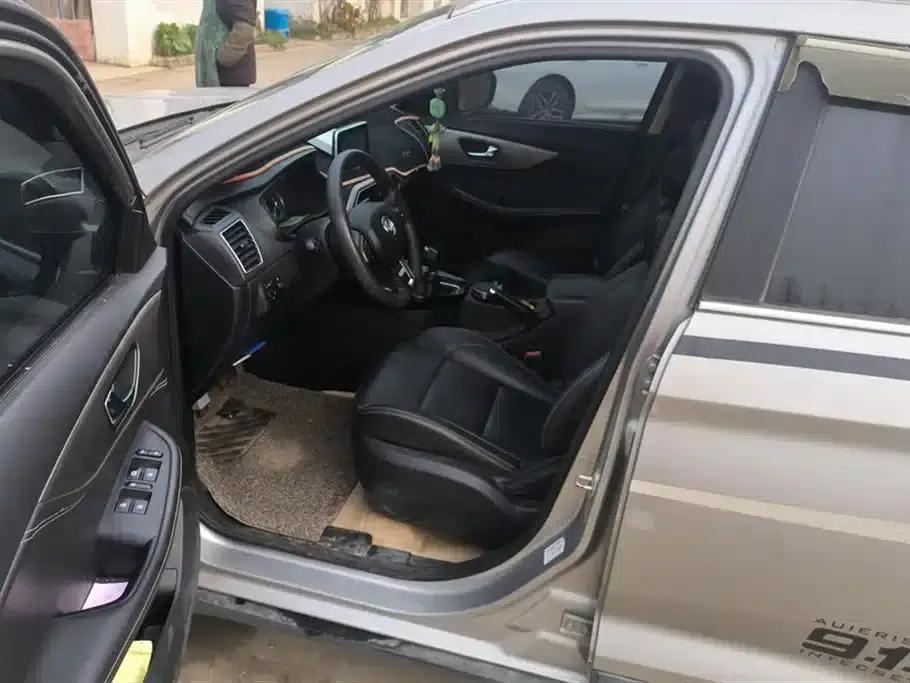 Fengguang S560 2019 Model 1.8L Manual Urban Edition — миниатюра 9
