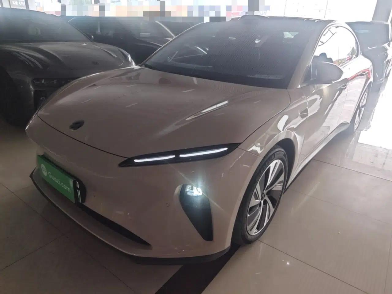 Nio ET5 2022 75 kWh — миниатюра 1