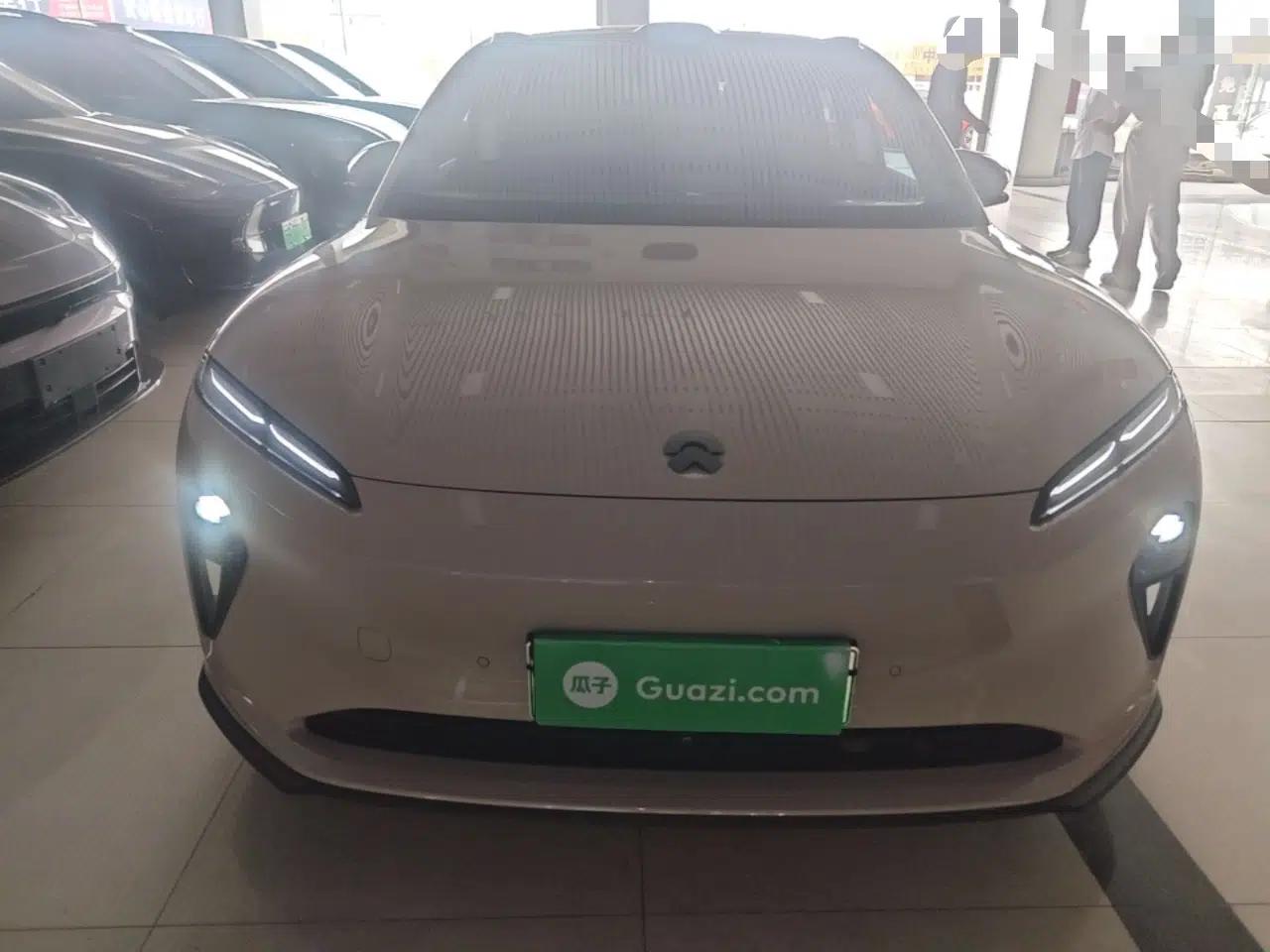Nio ET5 2022 75 kWh — миниатюра 2