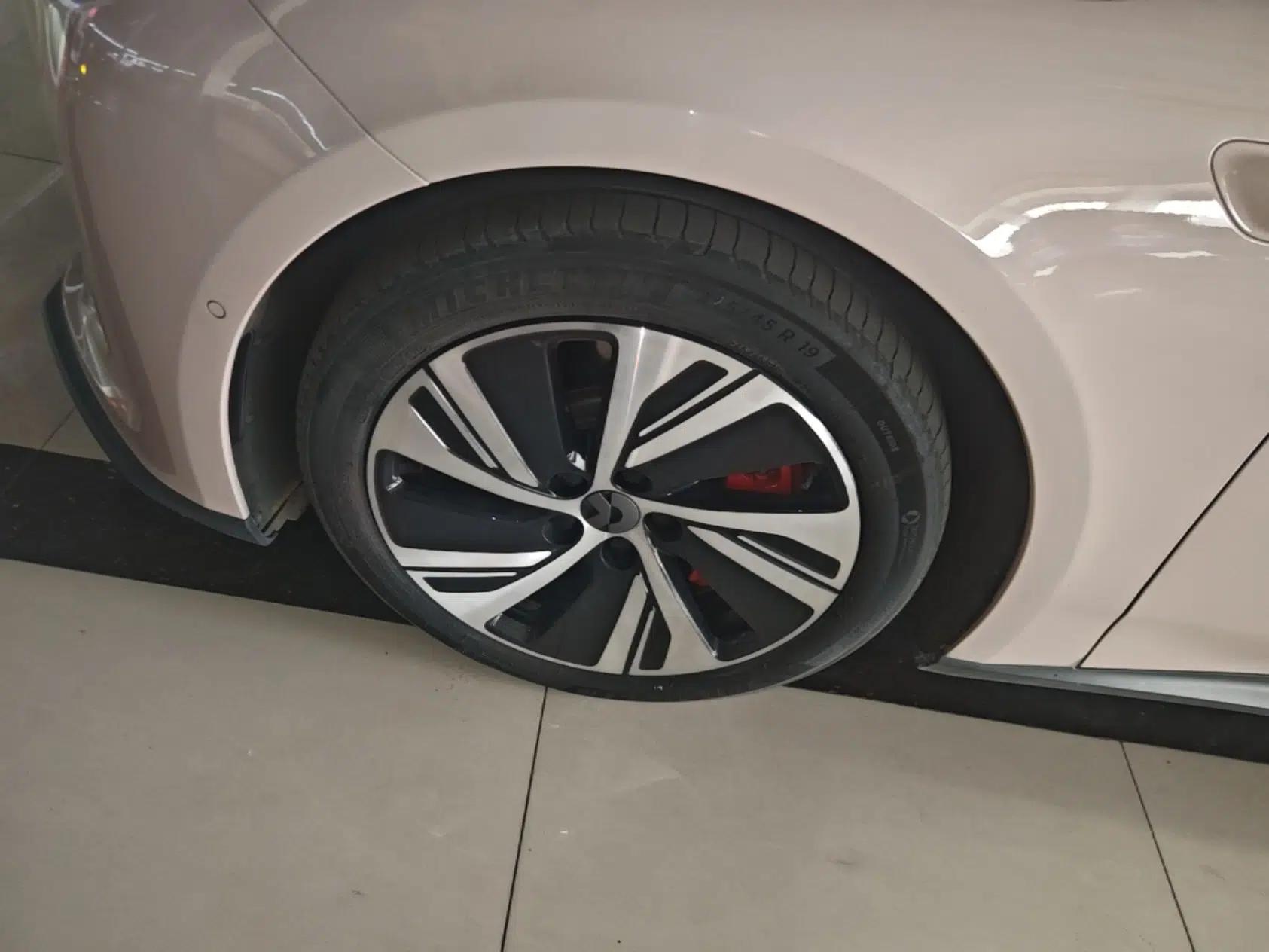 Nio ET5 2022 75 kWh — миниатюра 9