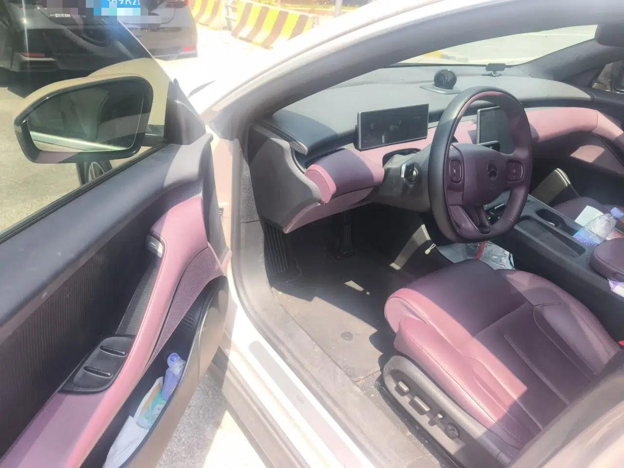 Nio ET5 2024 75 kWh — миниатюра 17