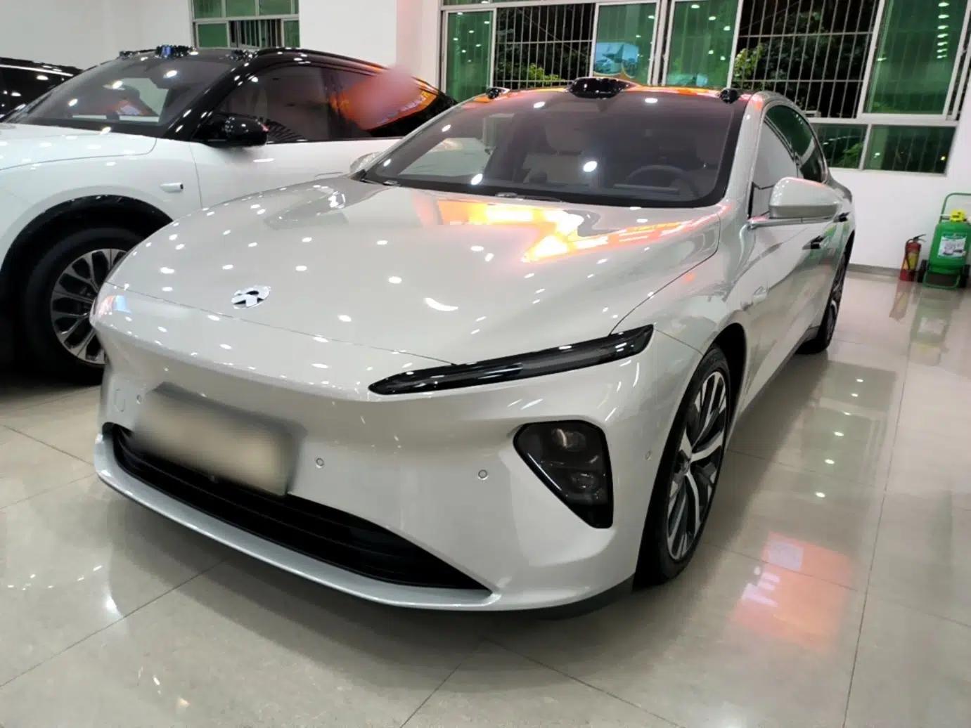 Nio ET7 2022 100kWh First Edition — миниатюра 1