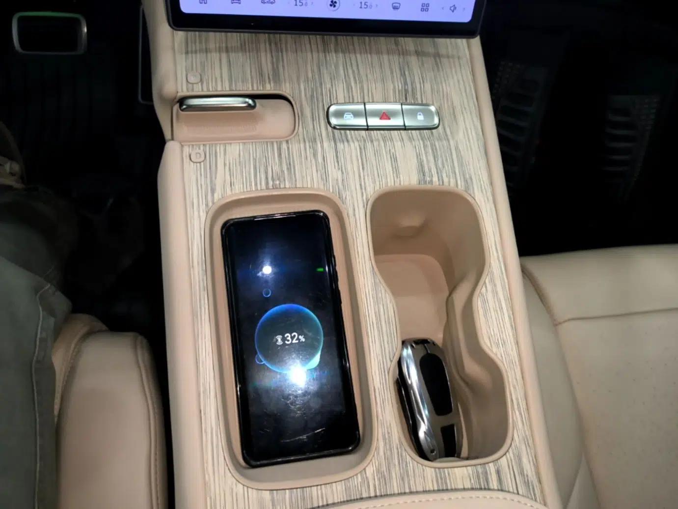 Nio ET7 2022 100kWh First Edition — миниатюра 17