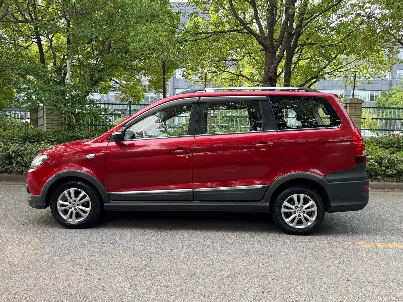 Fengguang 360 2015 Model 1.5L Manual Comfort 5-Seater National IV Emission Standard — миниатюра 3
