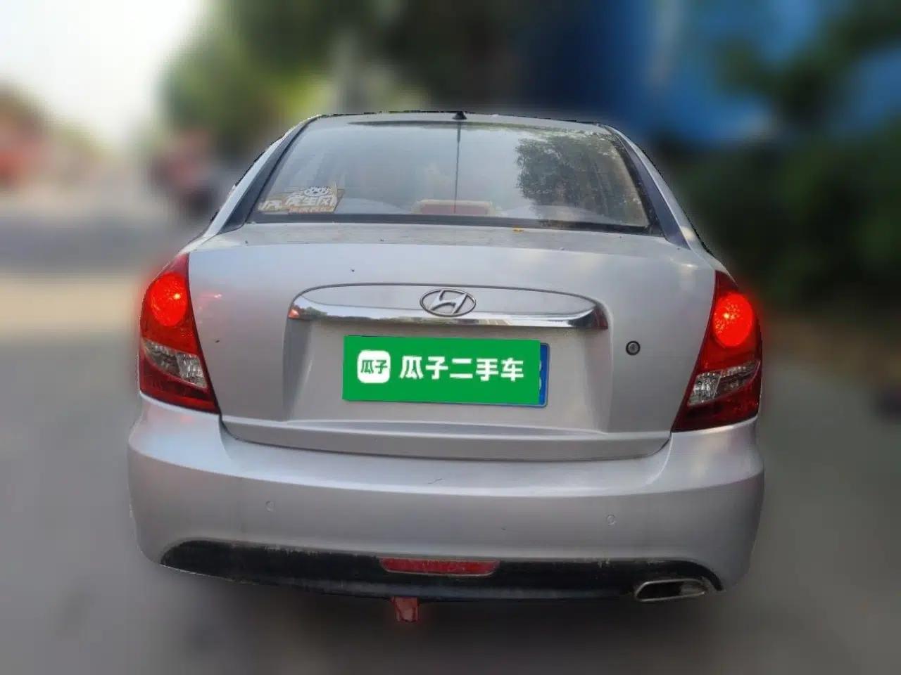 Hyundai Accent 2011 1.4 Manual Economy Version — миниатюра 5
