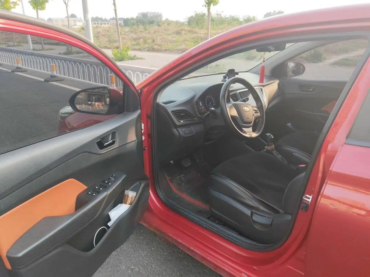 Hyundai Verna RV 2017 1.4L Automatic Sport Version National Emission Standard V — миниатюра 17