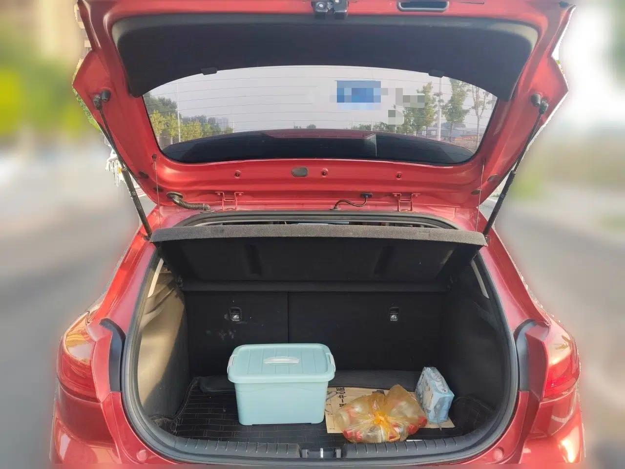 Hyundai Verna RV 2017 1.4L Automatic Sport Version National Emission Standard V — миниатюра 20