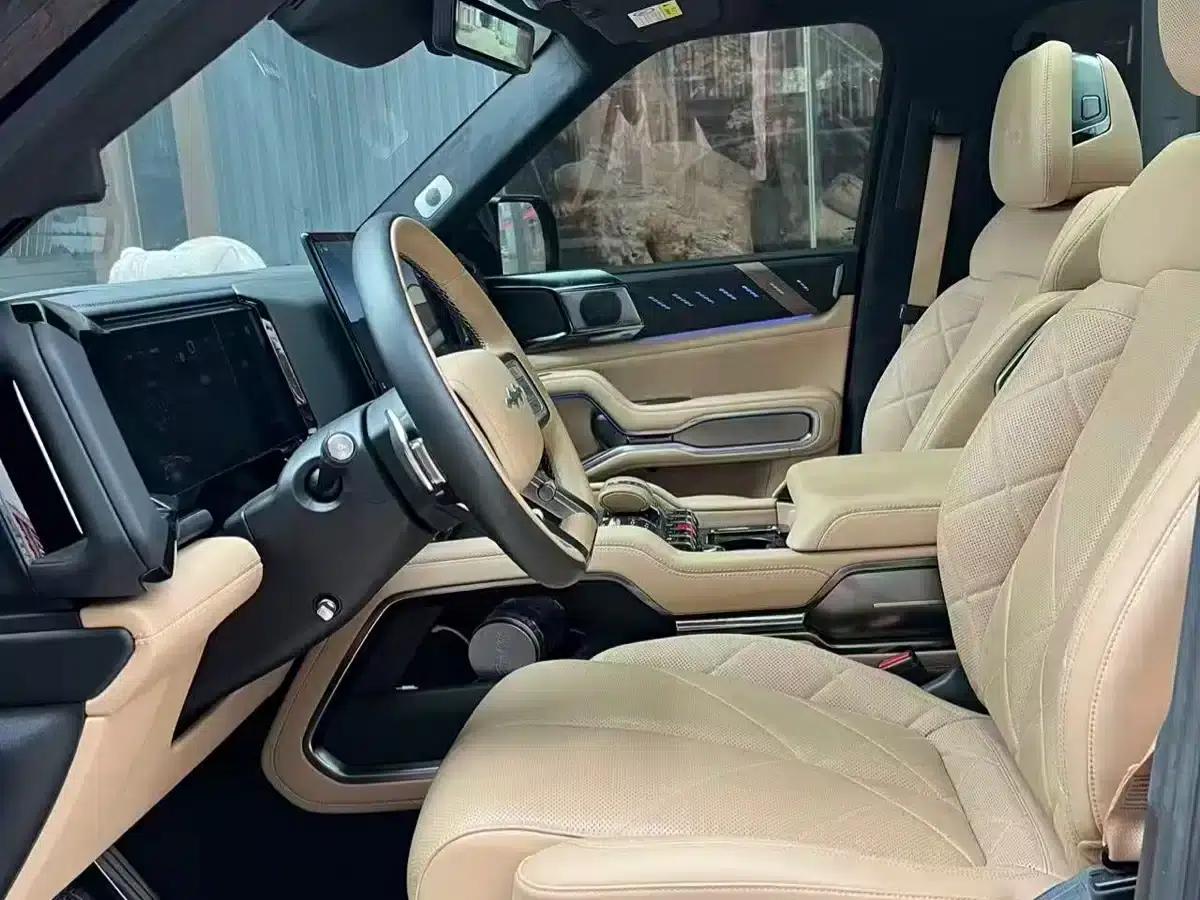 Leopard 8 2025 Smart & Brave Flagship Edition 7-Seater — миниатюра 4
