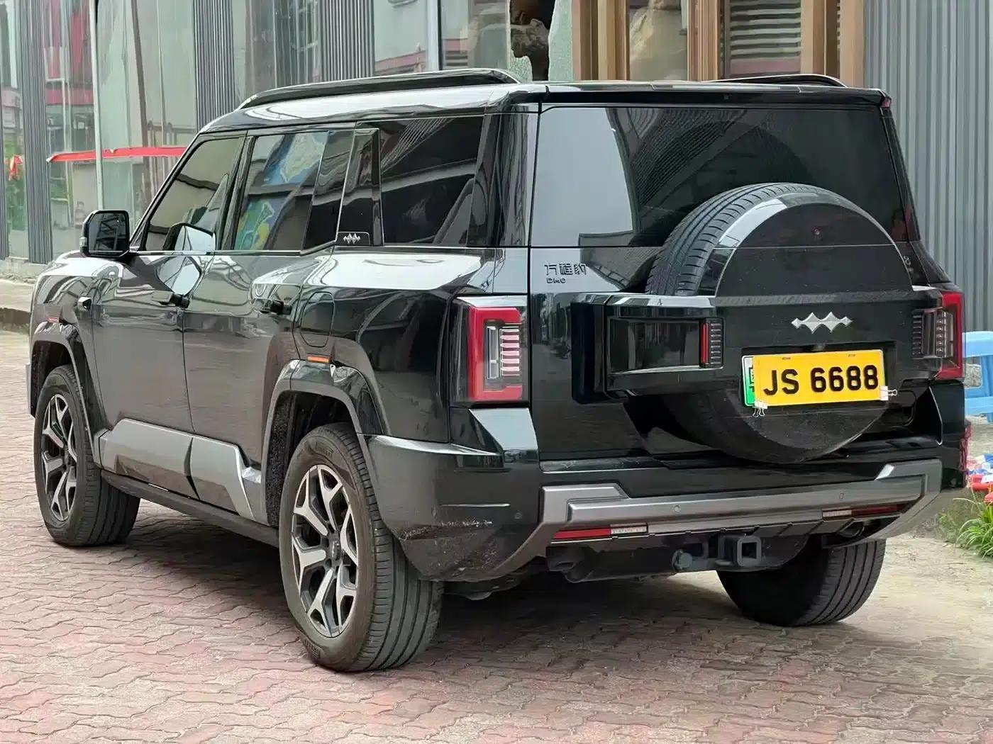 Leopard 8 2025 Smart & Brave Flagship Edition 7-Seater — миниатюра 9