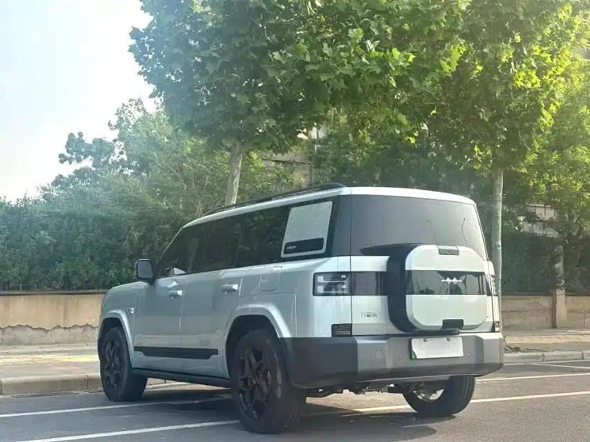 Titanium 7 2025 Model 190KM 4WD Ultra Edition — миниатюра 7