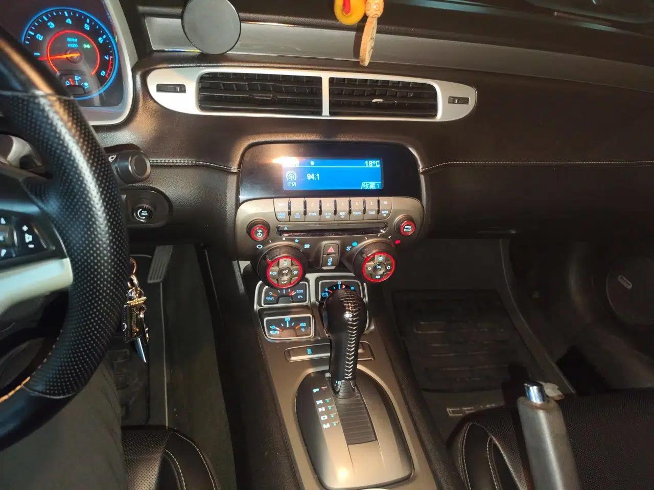 Chevrolet Camaro 2012 Revised Version 3.6L Legendary Performance Edition — миниатюра 14