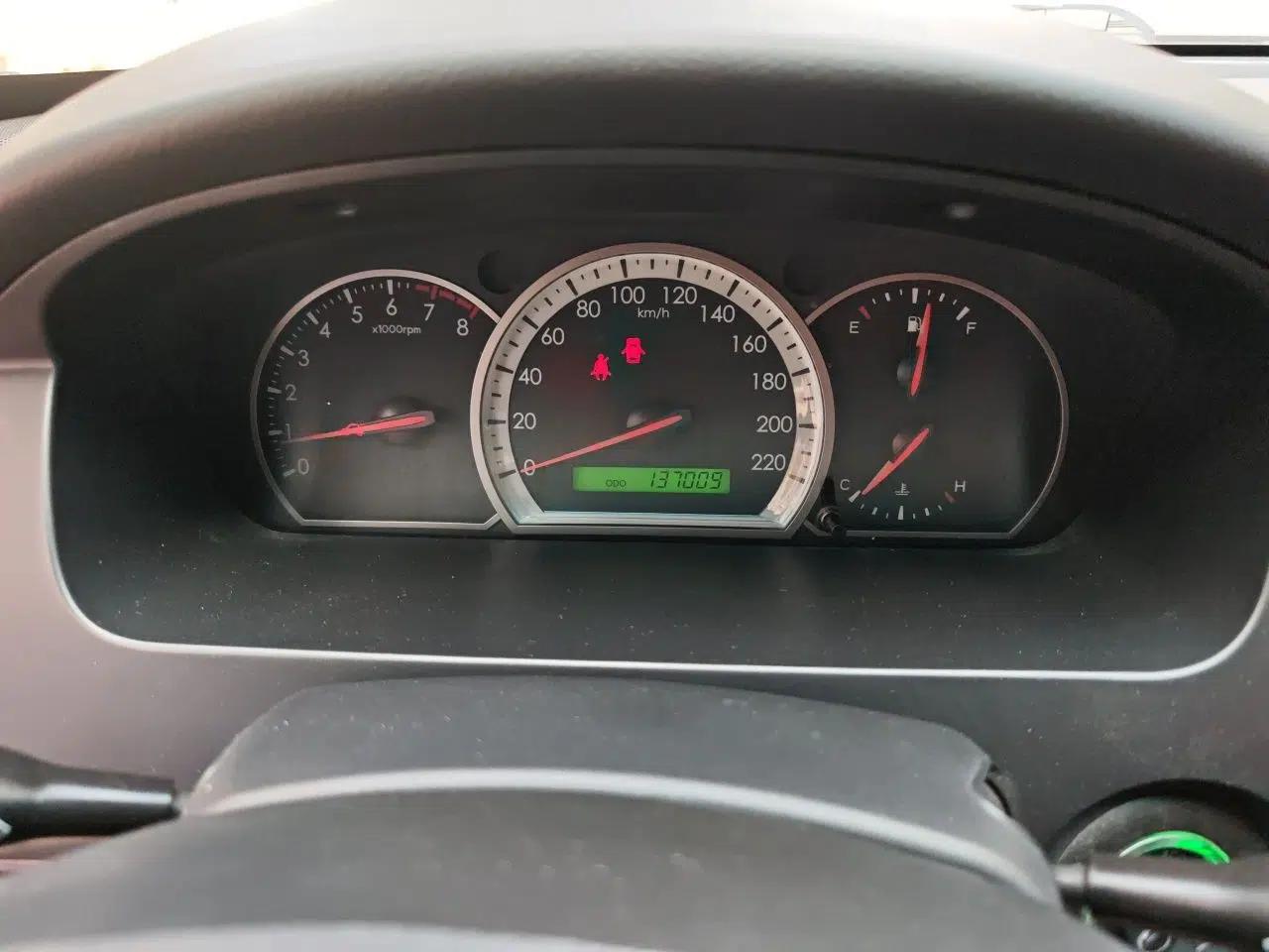 Chevrolet Epica 2007 2.0 Manual Luxury Version — миниатюра 12