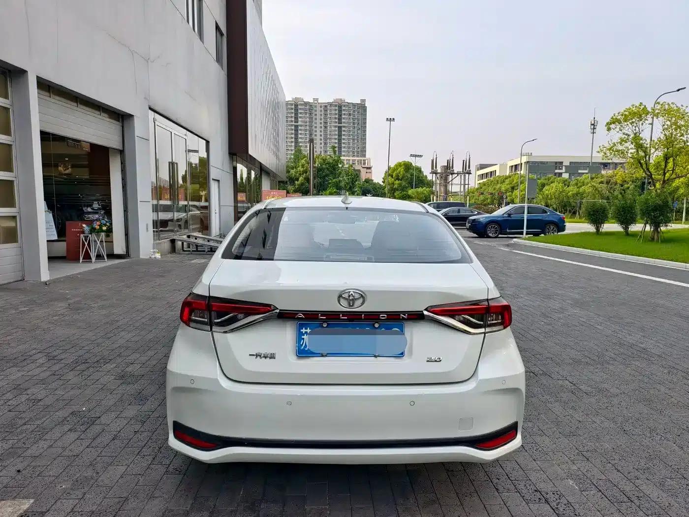 2021 Avalon 2.0L Luxury Edition — миниатюра 5