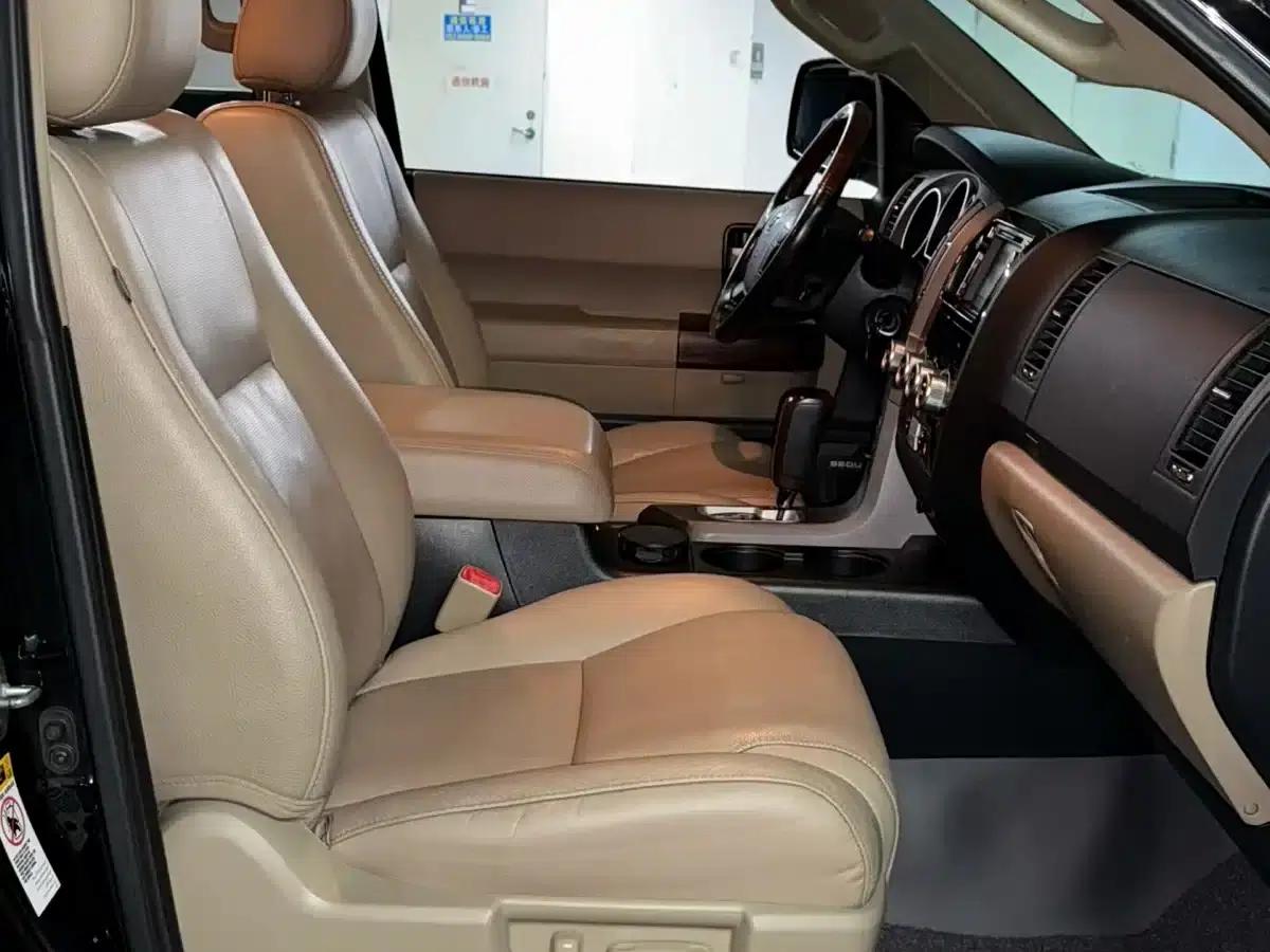 Sequoia 2010 5.7 Platinum Edition — миниатюра 6