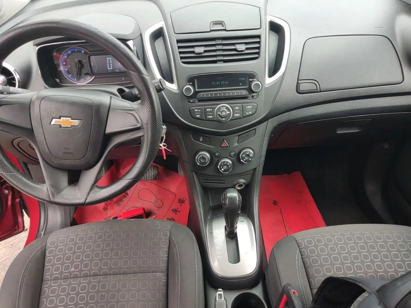 Chevrolet Trax 2014 1.4T Automatic Two-Wheel Drive Comfort Version — миниатюра 17
