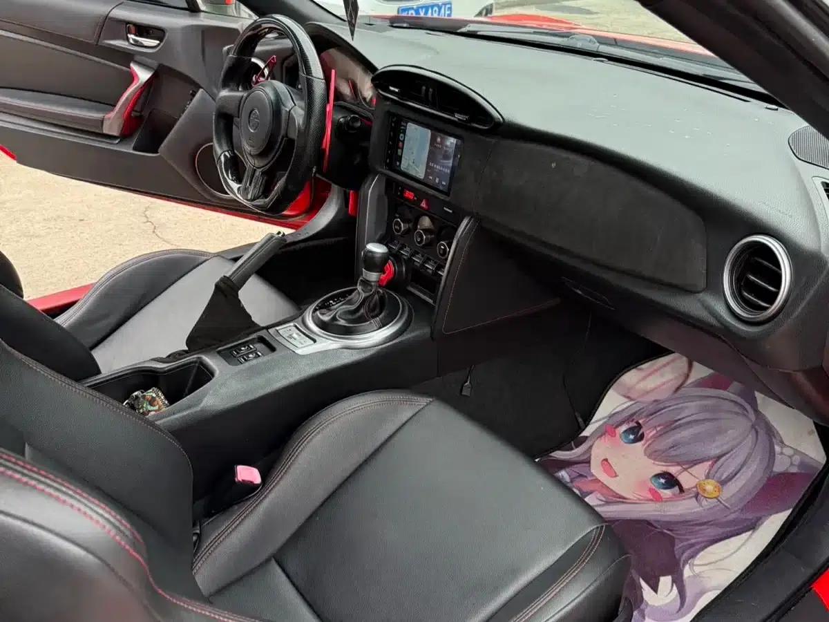 Toyota 86 2013 2.0L Automatic Luxury — миниатюра 6