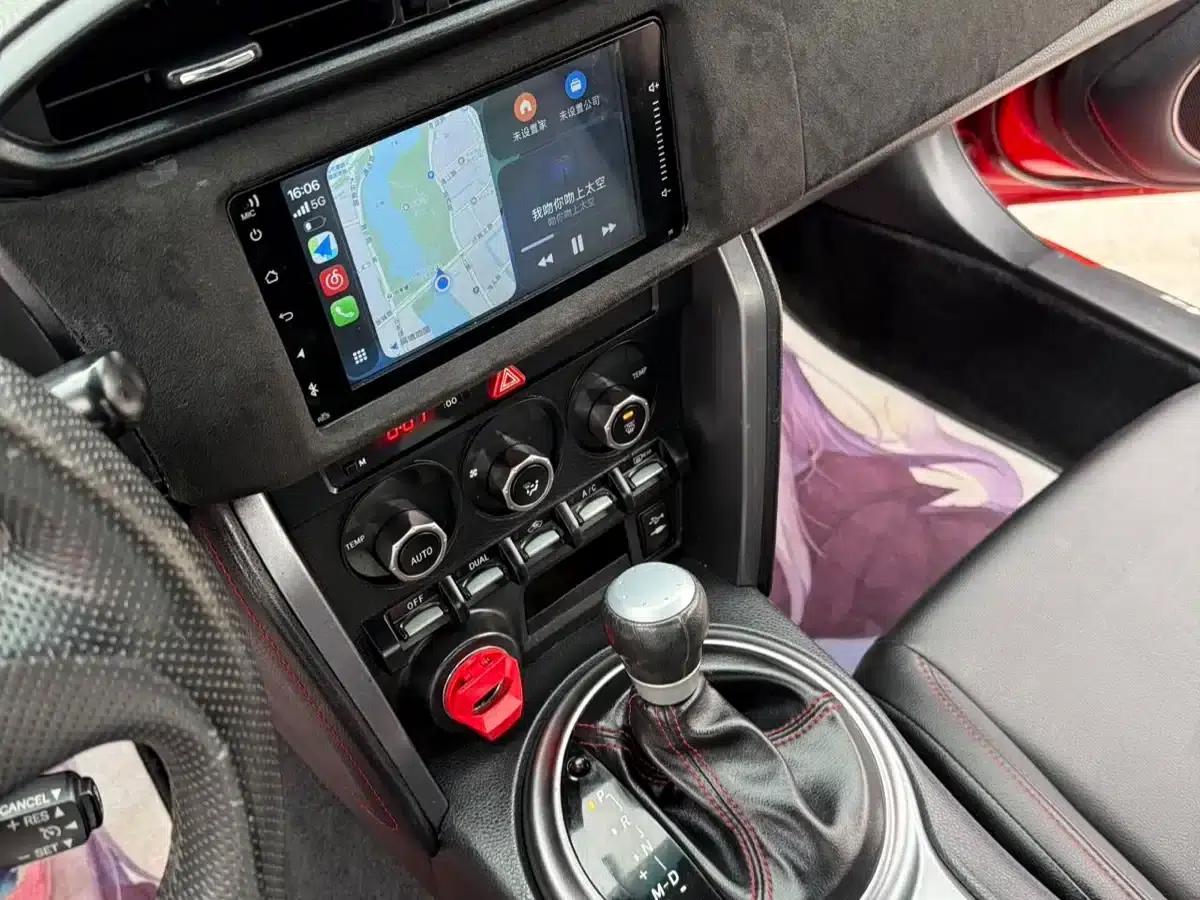 Toyota 86 2013 2.0L Automatic Luxury — миниатюра 9