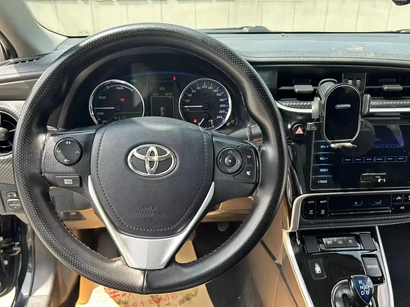 Levin Hybrid E+ 2019 1.8PH GS E-CVT Elite Edition — миниатюра 14