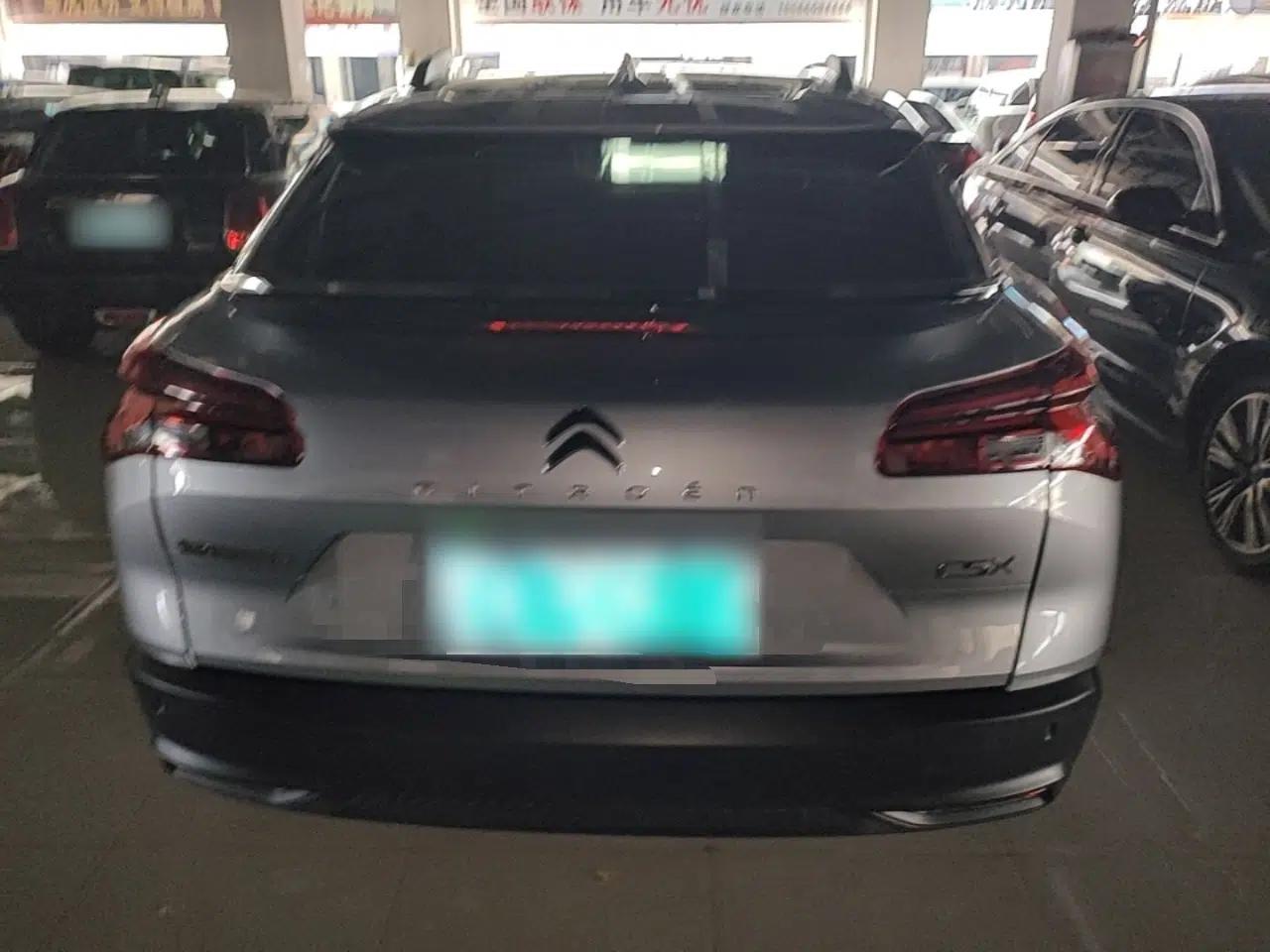Citroen C5 X 2025 Model 1.6T Overseas Edition — миниатюра 5