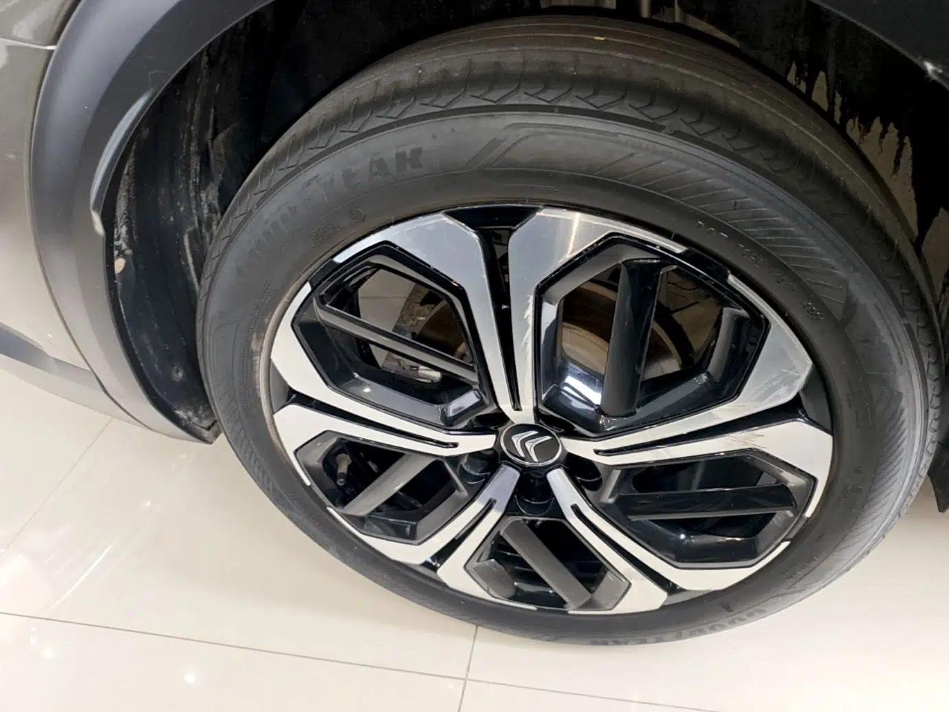Citroen C5 X 2021 1.6T Impressive Edition — миниатюра 10