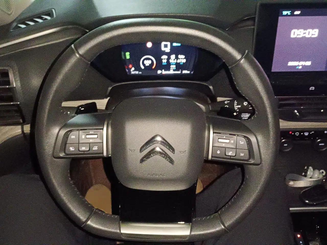 Citroen C5 X 2021 1.6T Impressive Edition — миниатюра 11