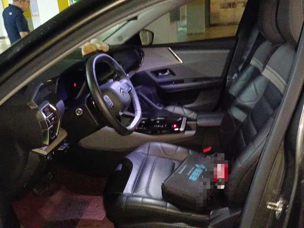 Citroen C5 X 2021 1.6T Impressive Edition — миниатюра 16