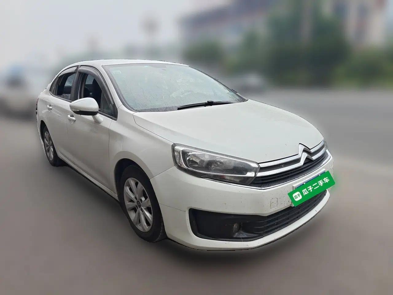 Citroen C4 Sega 2016 1.6L Manual Comfort Model — миниатюра 3