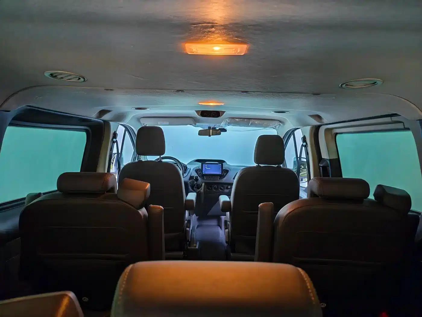Ford Transit 2020 2.0T Diesel Multi-functional Commercial Vehicle, Mid-wheelbase, Low Roof, Double Tailgate, National VI Emission Standard — миниатюра 12