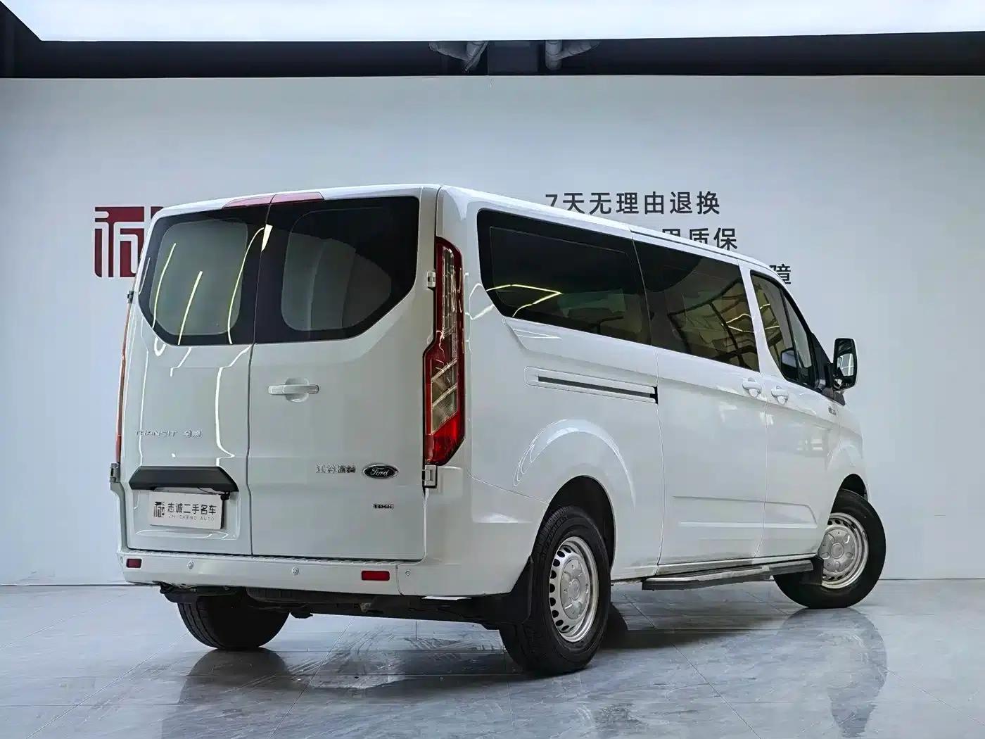 Ford Transit 2020 2.0T Diesel Multi-functional Commercial Vehicle, Mid-wheelbase, Low Roof, Double Tailgate, National VI Emission Standard — миниатюра 3