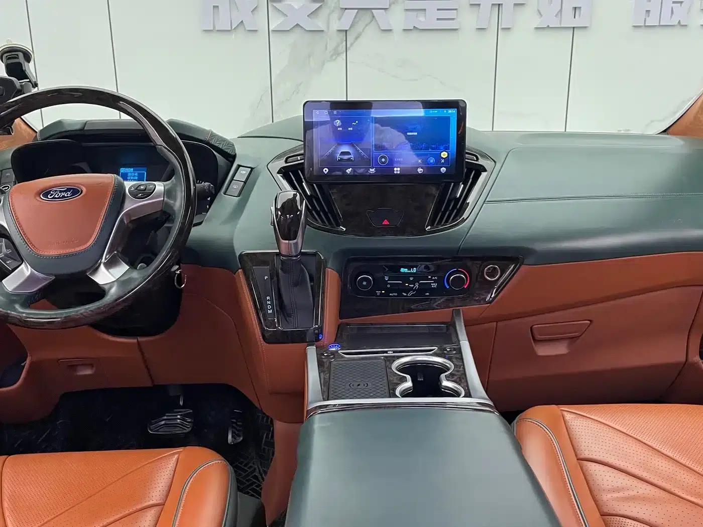 Tourneo 2020 2.0T Automatic Business Class Edition (China VI Emission Standard) — миниатюра 25