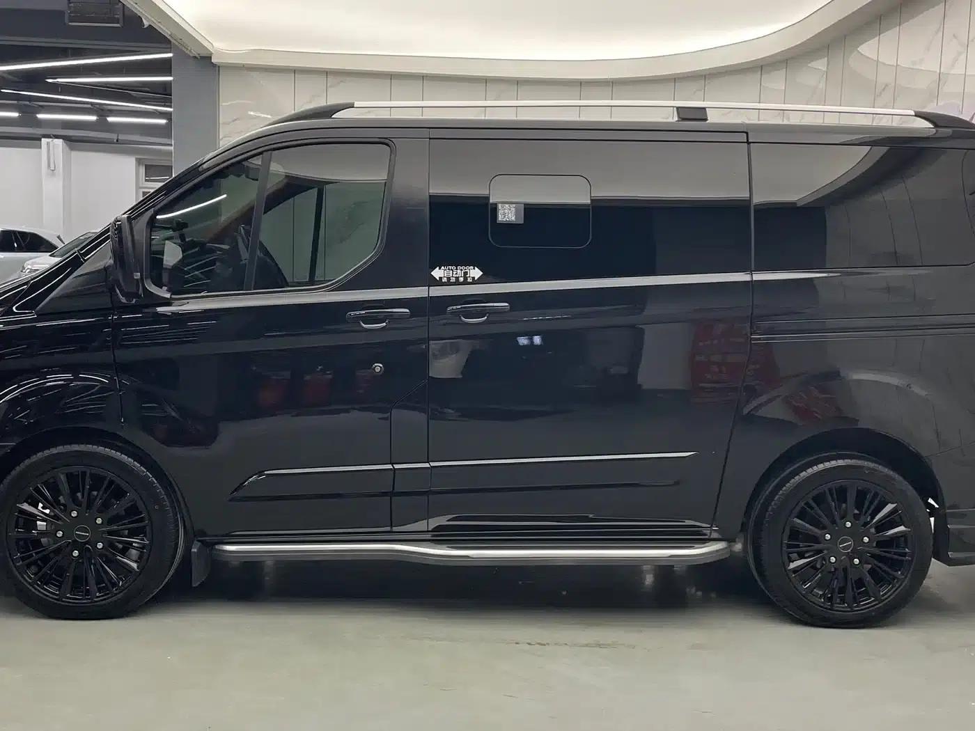 Tourneo 2020 2.0T Automatic Business Class Edition (China VI Emission Standard) — миниатюра 5