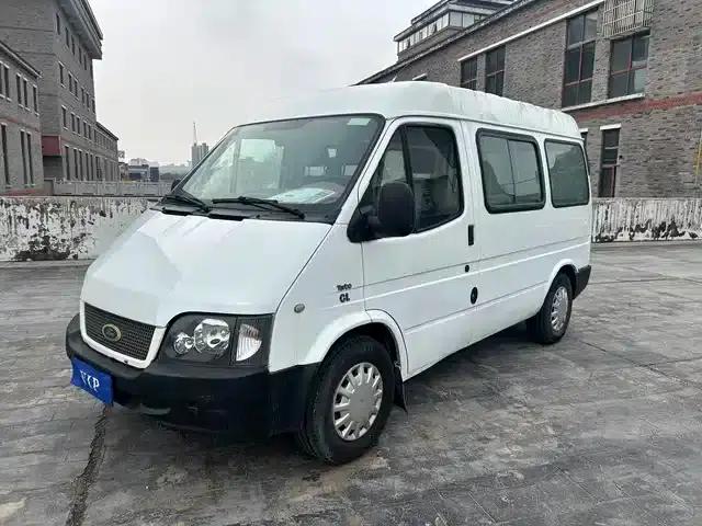 Classic Ford Transit 2015 2.8T Diesel Multi-Purpose Vehicle, Short Wheelbase, 6 Seats, Mid-Roof JX493ZLQ4