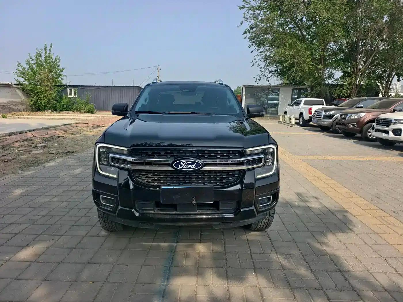 Ranger 2023 Model 4WD Automatic Gasoline — миниатюра 2