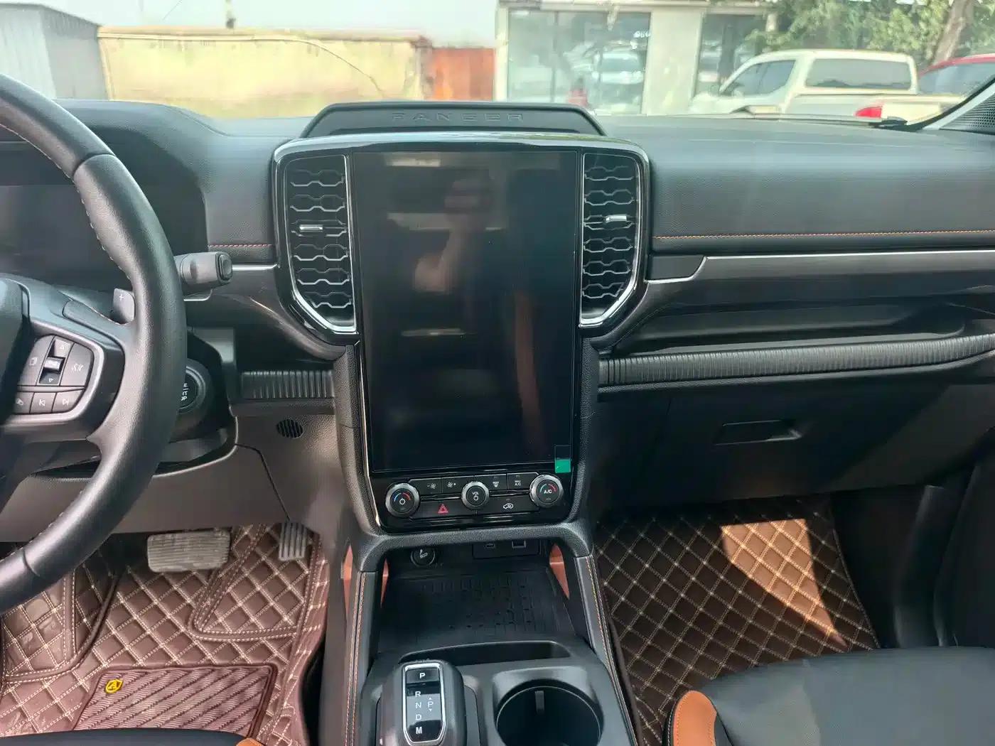 Ranger 2023 Model 4WD Automatic Gasoline — миниатюра 9