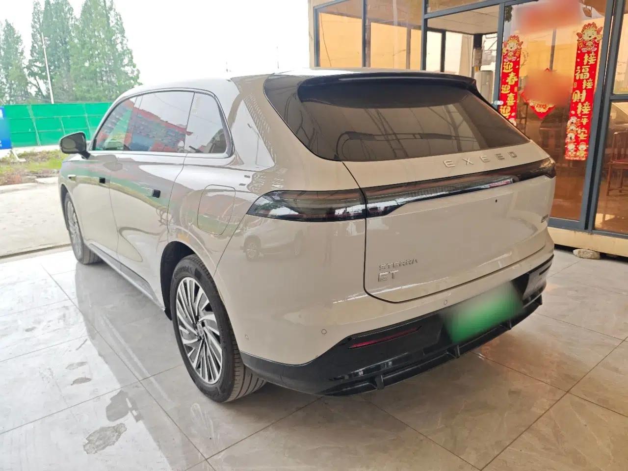 EXEED Star Era ET 2024 Extended-Range 240 Ultra All-Wheel Drive — миниатюра 4
