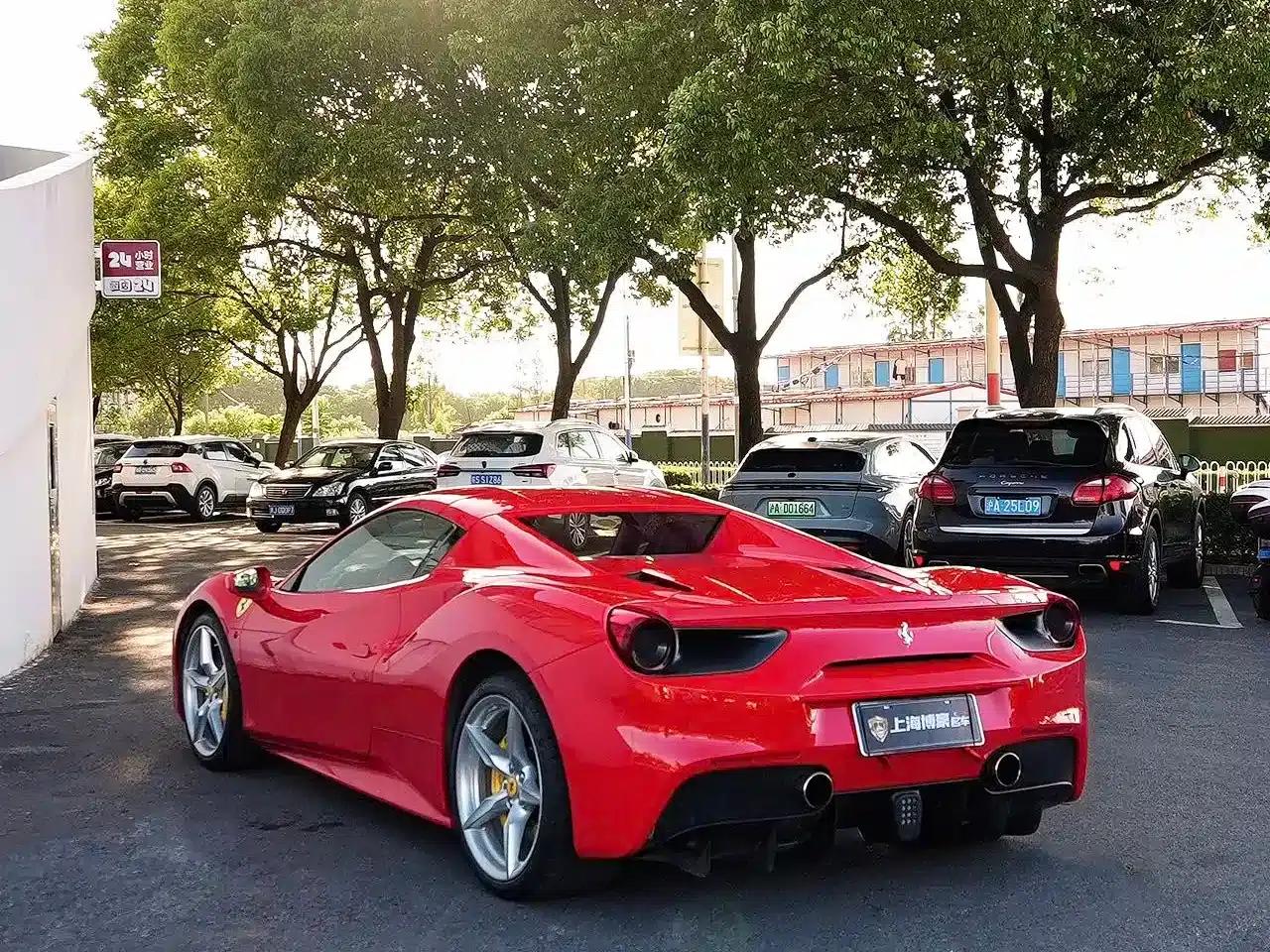 2015 Ferrari 488 Spider — миниатюра 4
