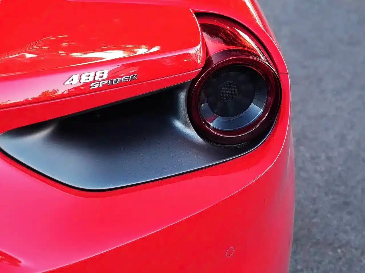 2015 Ferrari 488 Spider — миниатюра 9
