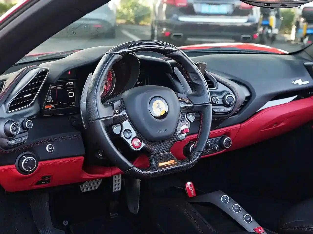 2015 Ferrari 488 Spider — миниатюра 10