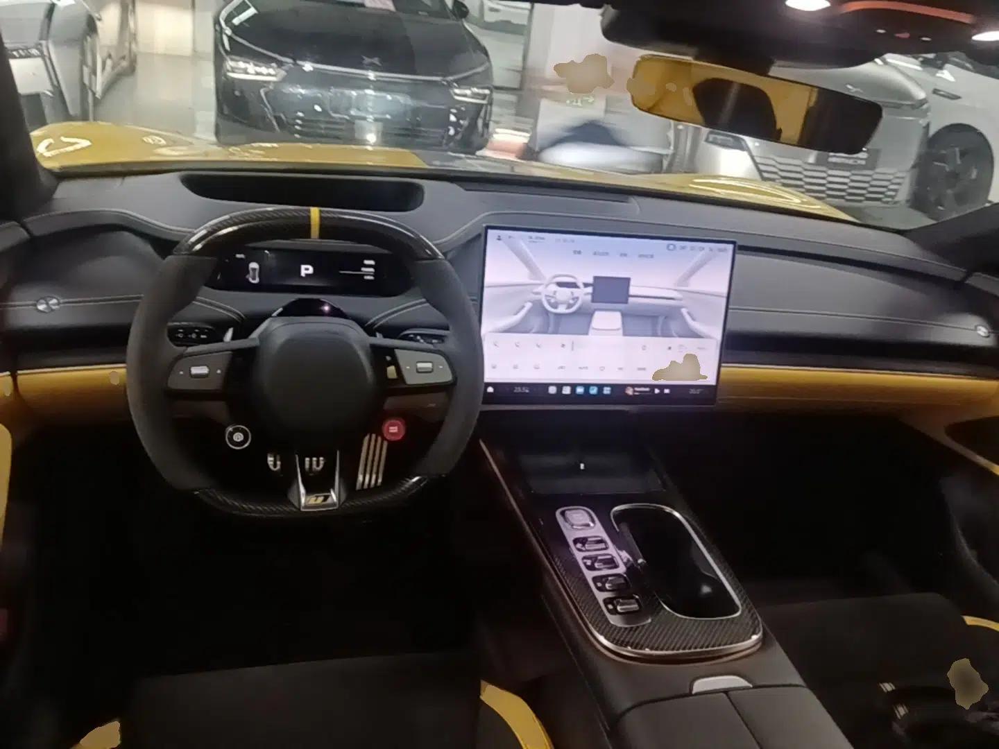 Xiaomi Auto SU7 Ultra 2025 Ultra Model — миниатюра 12