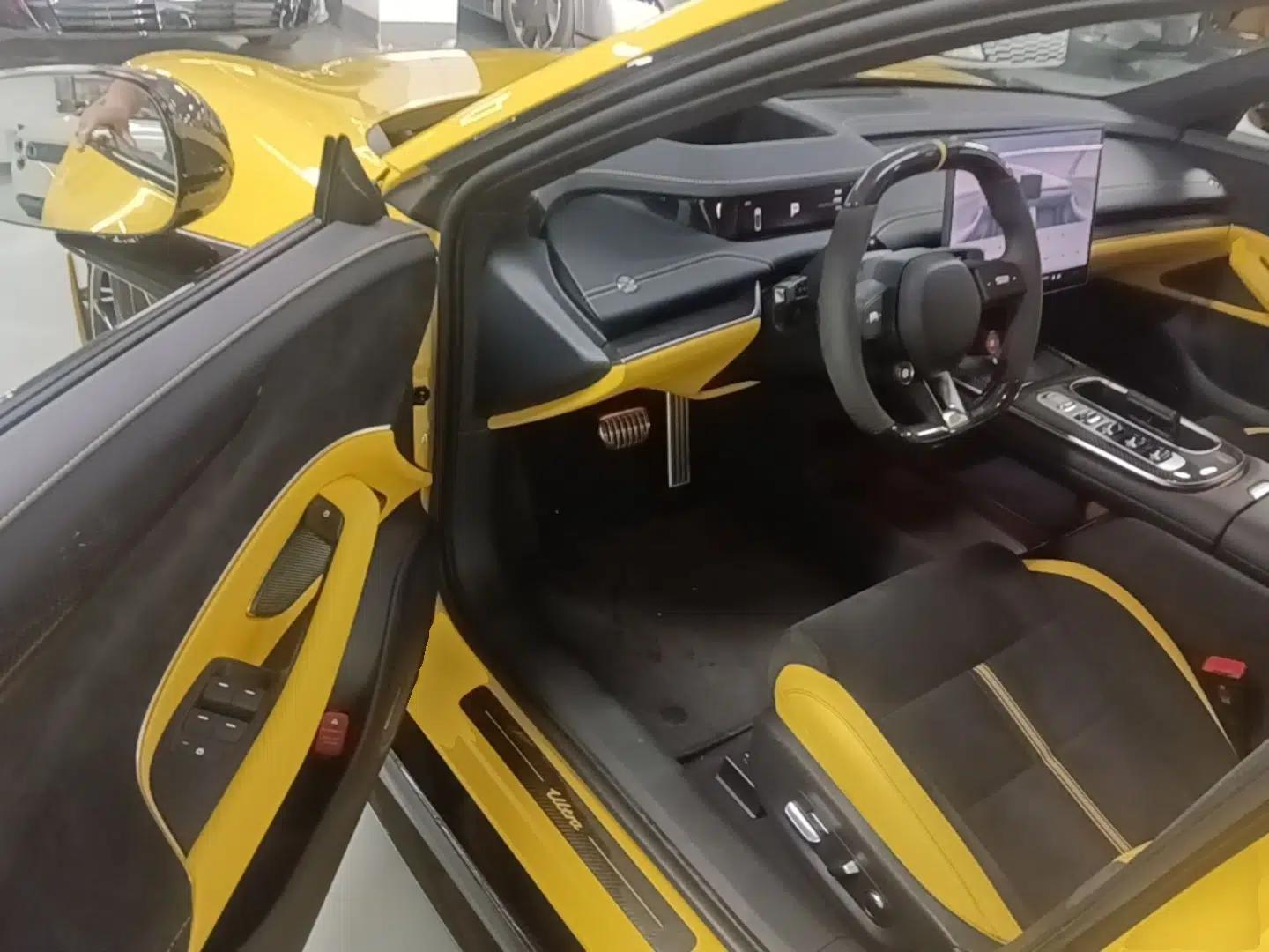 Xiaomi Auto SU7 Ultra 2025 Ultra Model — миниатюра 18
