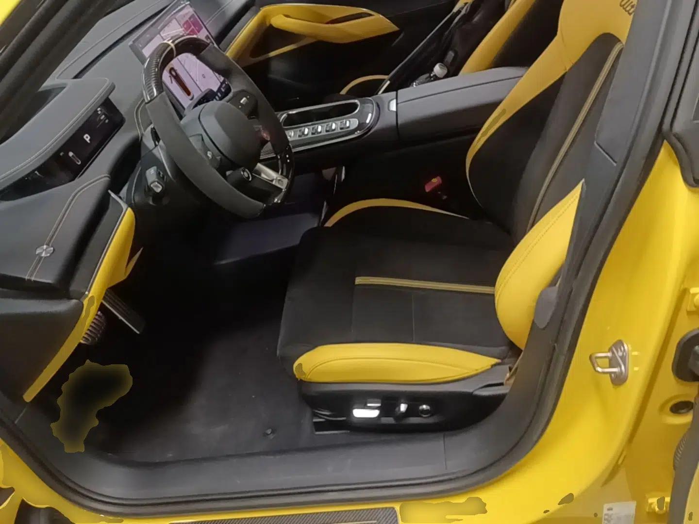 Xiaomi Auto SU7 Ultra 2025 Ultra Model — миниатюра 17